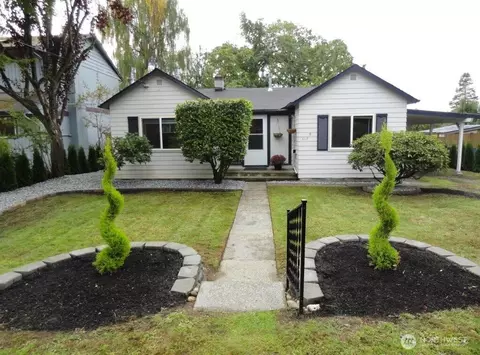 317 9th Ave, Kirkland, WA 98033