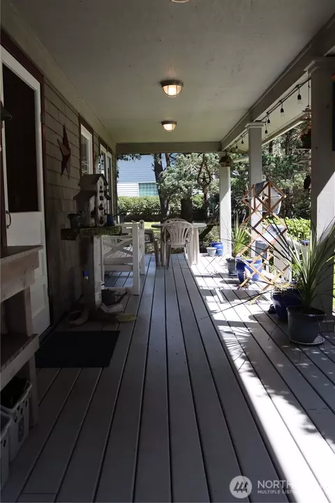 Exterior - 1222 194th St W, Long Beach, WA 98631 photo 11 of 11