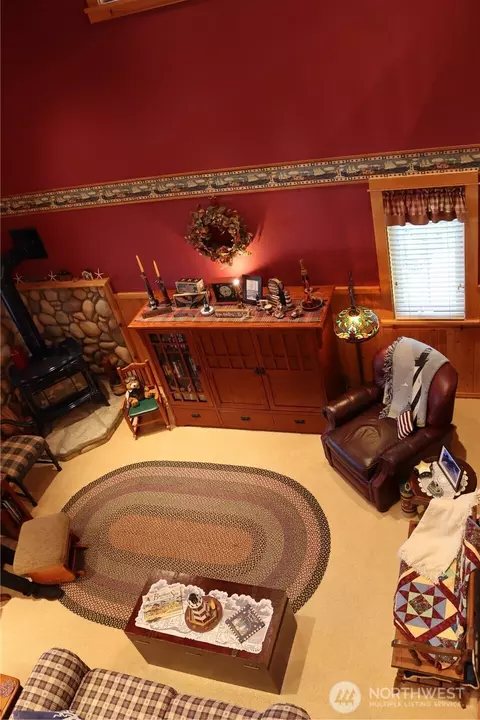 Living - 1222 194th St W, Long Beach, WA 98631 photo 4 of 4