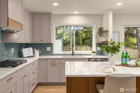 Kitchen - 4416 239th Pl SE, Bothell, WA 98021 photo 1 of 4