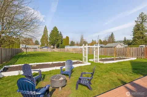 31922 NE 55th St, Carnation, WA 98014