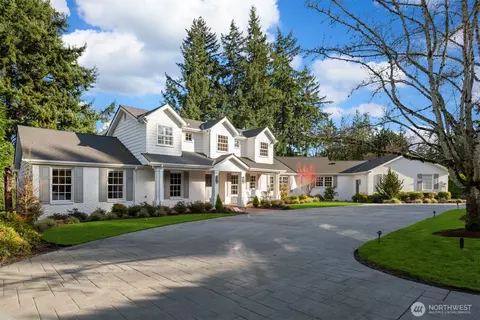 2242 79th Ave NE, Medina, WA 98039