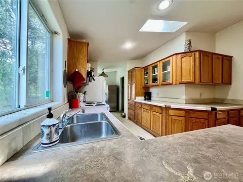 41 Allen Dr, Sequim, WA 98382 photo 8