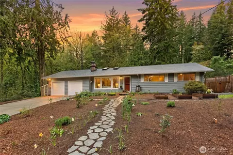 585 Mt Index Pl SW, Issaquah, WA 98027