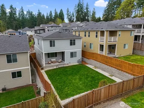 Exterior - 311 182nd St SE, Bothell, WA 98012 photo 4 of 5