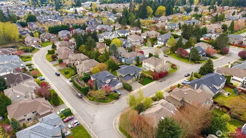 View/Area - 3928 208th Pl SE, Bothell, WA 98021 photo 3 of 4
