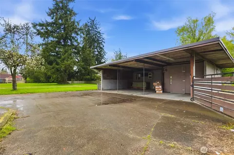 Exterior - 7316 166th Ave E, Sumner, WA 98390 photo 7 of 10
