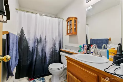 Bath - 20121 12th Ave E, Spanaway, WA 98387 photo 1 of 3