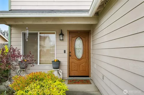 Entry Way - 20121 12th Ave E, Spanaway, WA 98387 photo 1 of 2