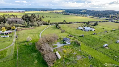 2010 Sweetbriar Ln, Oak Harbor, WA 98277