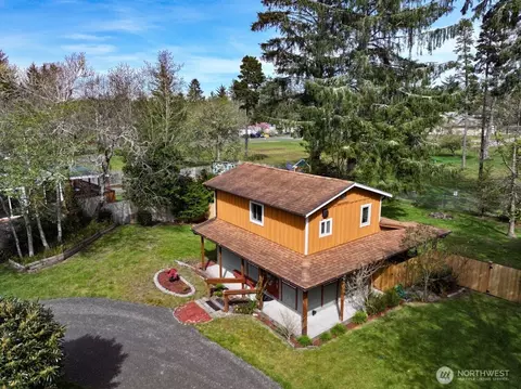 27006 U St, Ocean Park, WA 98640