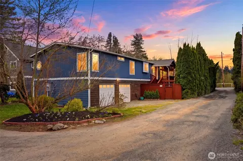 7731 Cedar Pl SE, Snoqualmie, WA 98065