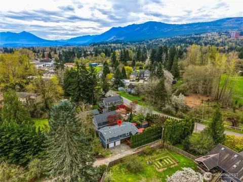 7731 Cedar Pl SE, Snoqualmie, WA 98065