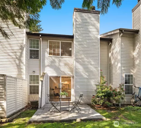 15600 116th Ave NE #O3, Bothell, WA 98011