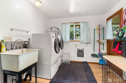 Other - 810 King Rd, Winlock, WA 98596 photo 4 of 7
