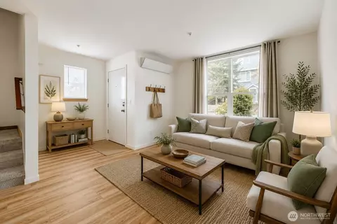 7710 Chicago Ct S, Seattle, WA 98118