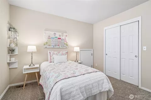 Bedroom - 111 Nellis Rd, Bothell, WA 98012 photo 5 of 6