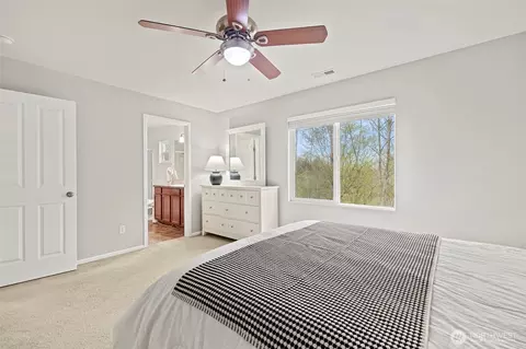 Bedroom - 18102 31st Ave SE, Bothell, WA 98012 photo 2 of 4