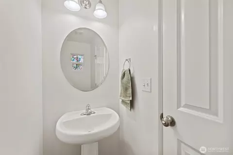 Bath - 18102 31st Ave SE, Bothell, WA 98012 photo 1 of 3
