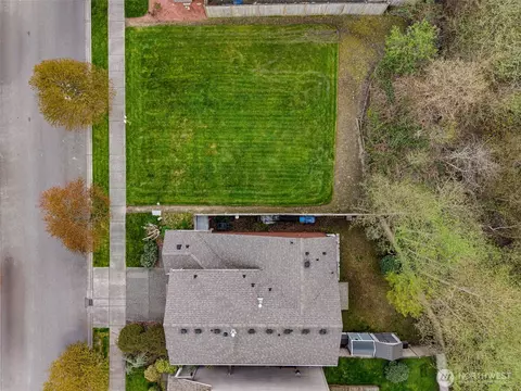 View/Area - 18102 31st Ave SE, Bothell, WA 98012 photo 3 of 6