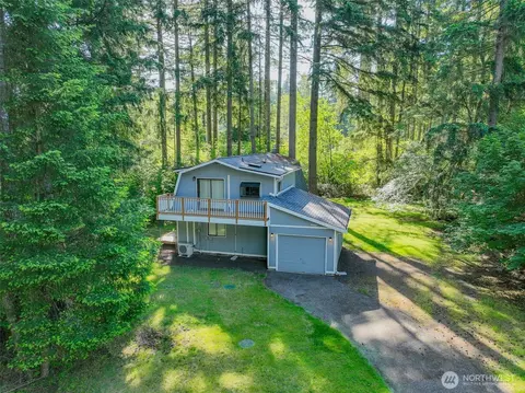 7651 Redstart Dr SE, Olympia, WA 98513