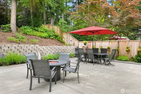 Exterior - 15211 SE 12th Dr, Mill Creek, WA 98012 photo 6 of 9