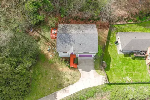 View/Area - 9702 Lowell Larimer Rd, Everett, WA 98208 photo 1 of 5