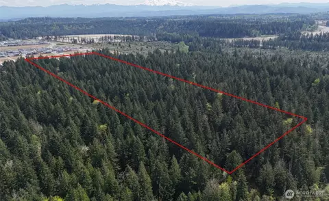 12642 170th Avenue Ct E, Bonney Lake, WA 98391
