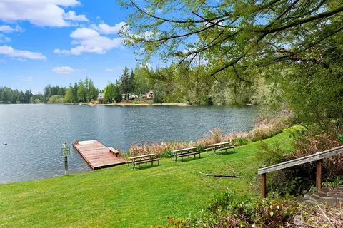 View/Area - 321 E Soderberg Rd #E 14, Allyn, WA 98524 photo 3 of 3