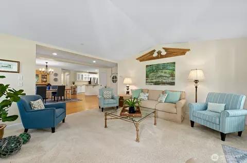 Living - 321 E Soderberg Rd #E 14, Allyn, WA 98524 photo 2 of 3