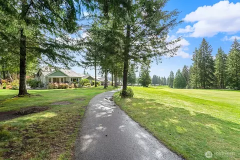 Exterior - 321 E Soderberg Rd #E 14, Allyn, WA 98524 photo 9 of 13