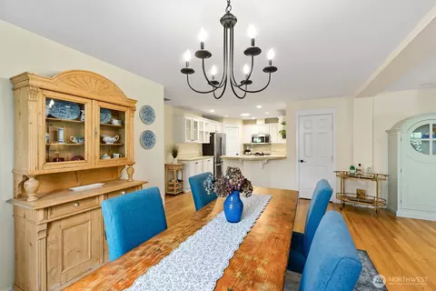 Dining - 321 E Soderberg Rd #E 14, Allyn, WA 98524 photo 3 of 5