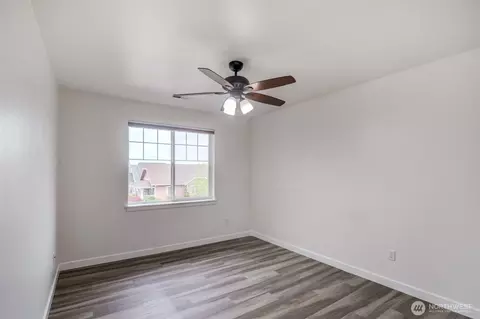 Bedroom - 474 Sigrist Dr E, Enumclaw, WA 98022 photo 1 of 1