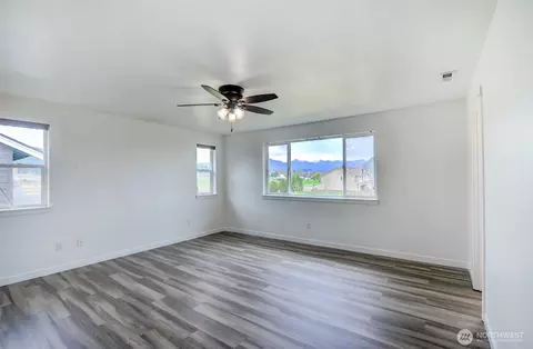 Other - 474 Sigrist Dr E, Enumclaw, WA 98022 photo 5 of 10