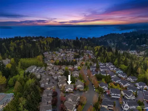 View/Area - 5735 14th Dr W, Everett, WA 98203 photo 1 of 10