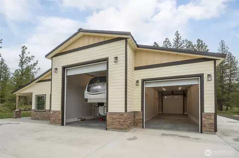 Exterior - 35315 S Bootstrap Ln, Cheney, WA 99004 photo 3 of 6