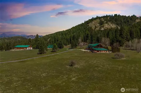 18553 Camp 12 Rd, Leavenworth, WA 98826