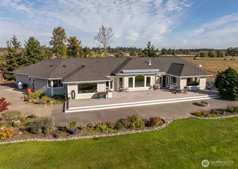 920 N Gierin Creek Ln, Sequim, WA 98382