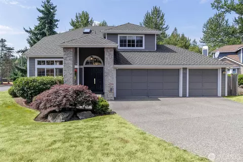 4905 NE 19th Ct, Renton, WA 98059