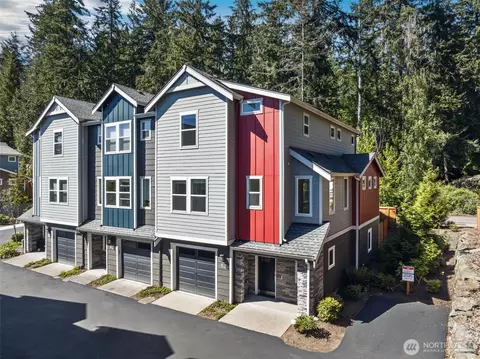 18901 12th Pl W #K3, Lynnwood, WA 98036