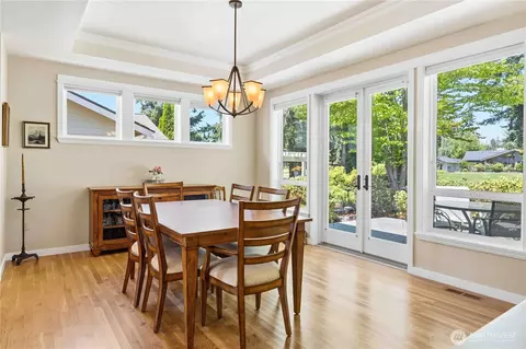 Dining - 811 Medsker Rd, Sequim, WA 98382 photo 4 of 5