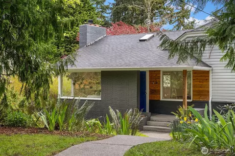 21625 92nd Ave W, Edmonds, WA 98020