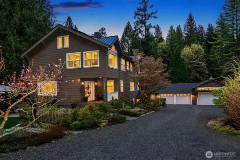 16524 Mink Rd NE, Woodinville, WA 98077