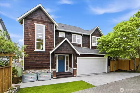 3813 23rd Ave W, Seattle, WA 98199