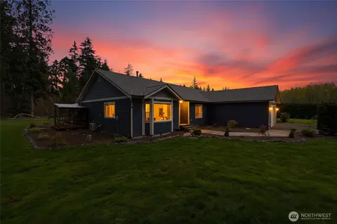 3226 Velvet Ln, Custer, WA 98240