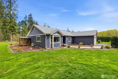3226 Velvet Ln, Custer, WA 98240