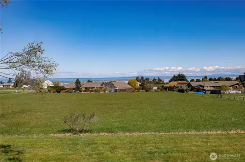 57 Arbor Ln, Sequim, WA 98382