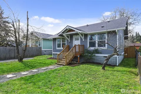 305 Market St N, Bucoda, WA 98530