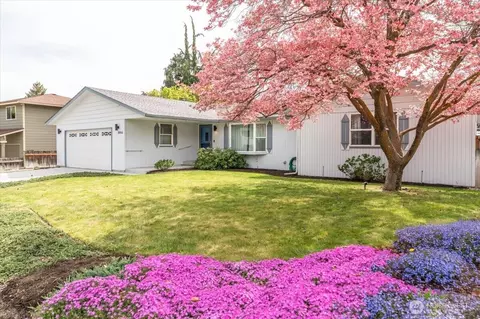 1711 Lexington Pl, Wenatchee, WA 98801