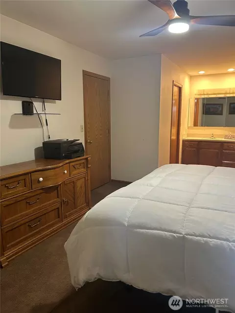 Bedroom - 6850 Raspberry Dr #A, Everson, WA 98247 photo 3 of 4